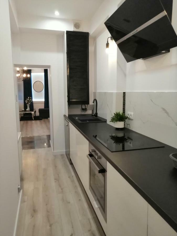 Time To Relax Apartment Zielona Gora  Bagian luar foto