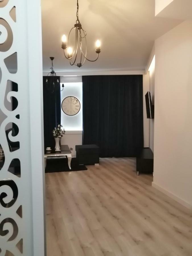 Time To Relax Apartment Zielona Gora  Bagian luar foto