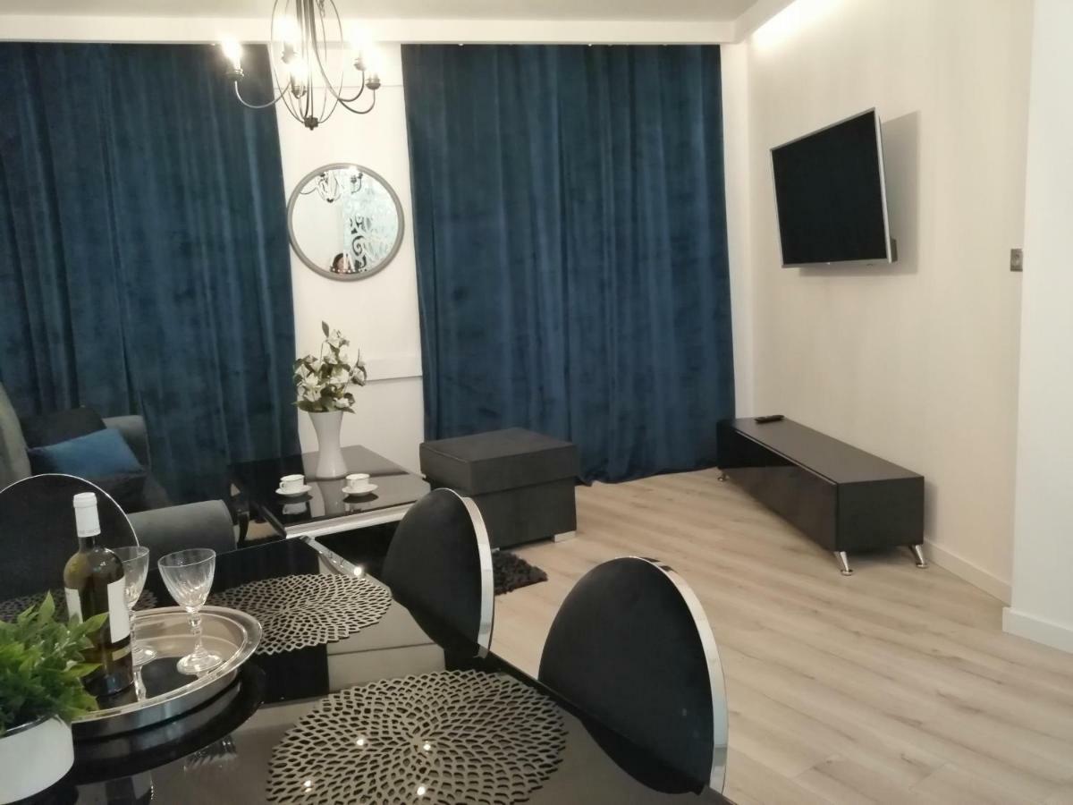 Time To Relax Apartment Zielona Gora  Bagian luar foto